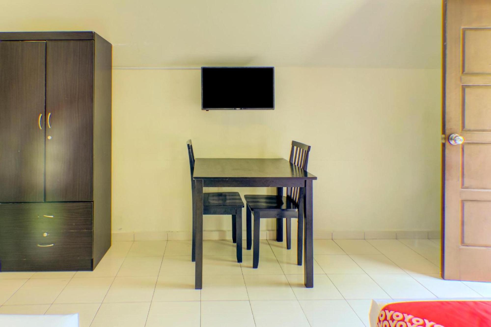 Super Oyo 89896 Sedili Inn Resort Kota Tinggi Bagian luar foto
